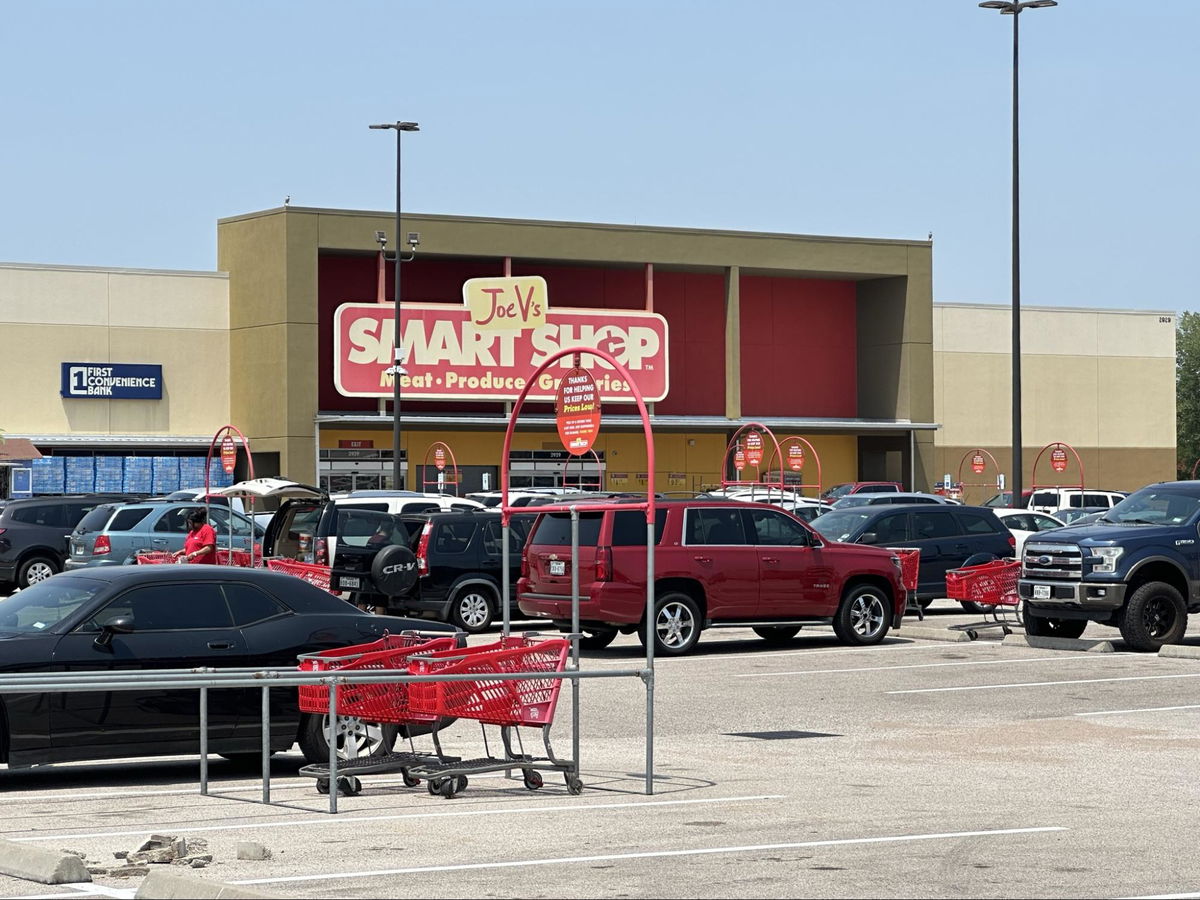 H-E-B to open two Joe V's Smart Shop stores in Dallas